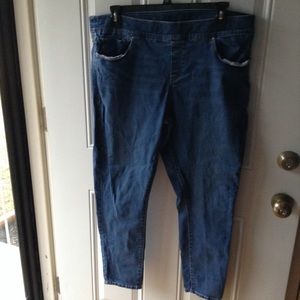 Womens Levis Pull-On Jeans Size 20
